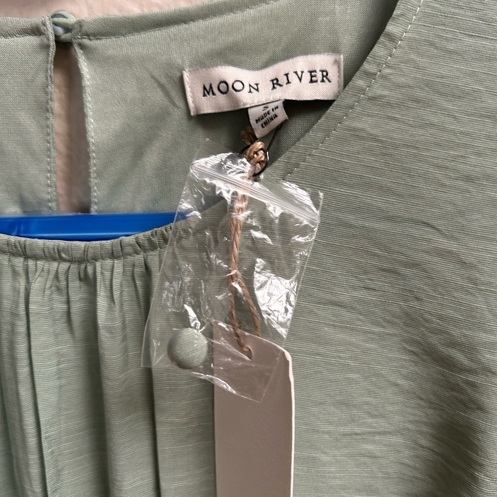 Moon River Sage Green Puff Sleeve Midi Dress Women’s Size S NWT - Picture 5 of 16